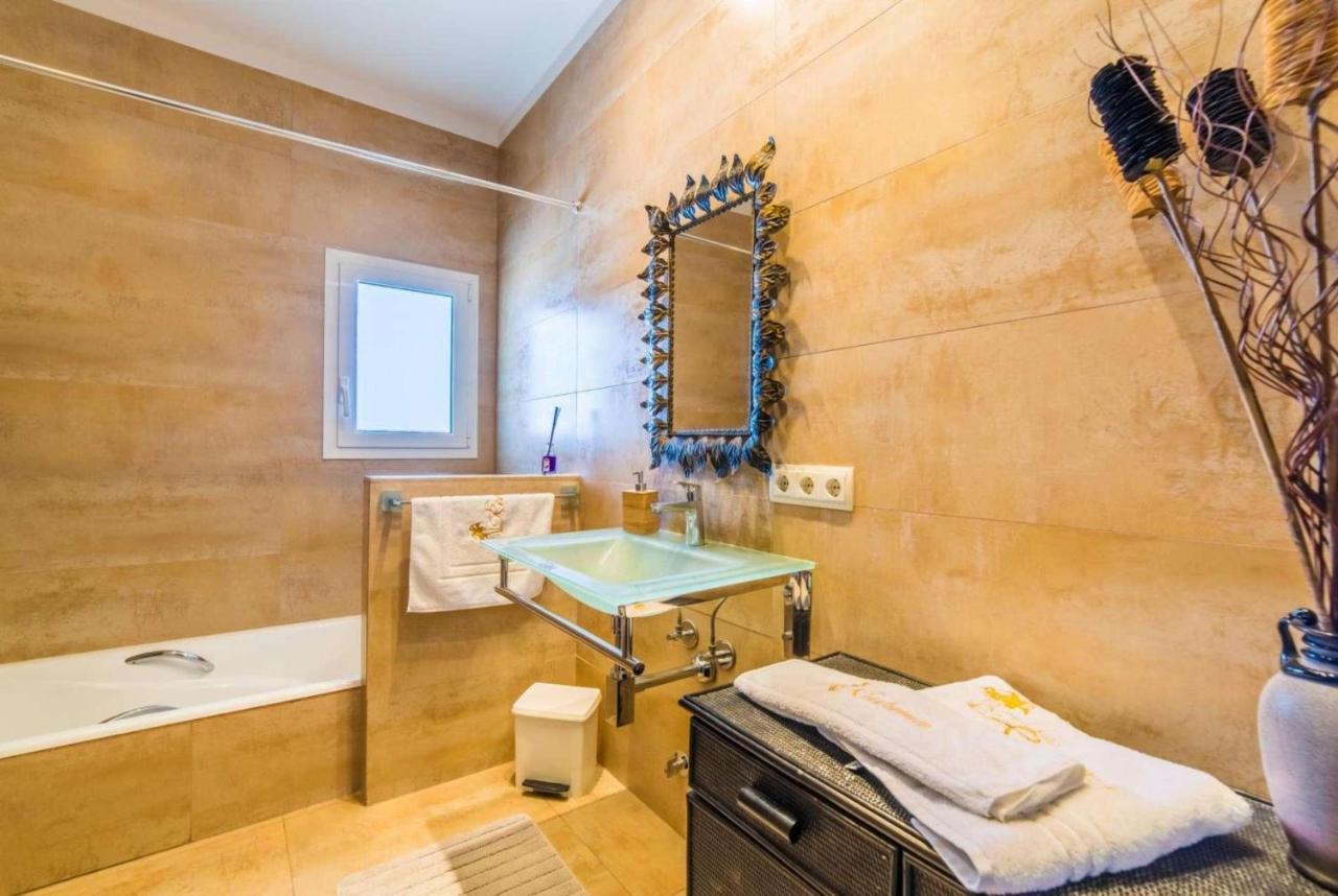 Redrema Villa Llucmajor  Luaran gambar