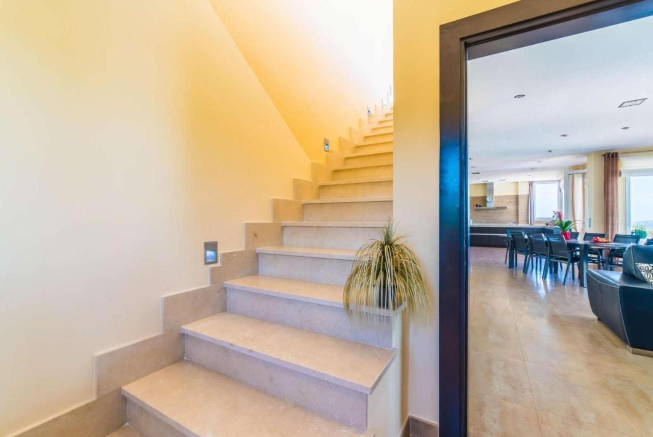 Redrema Villa Llucmajor  Luaran gambar