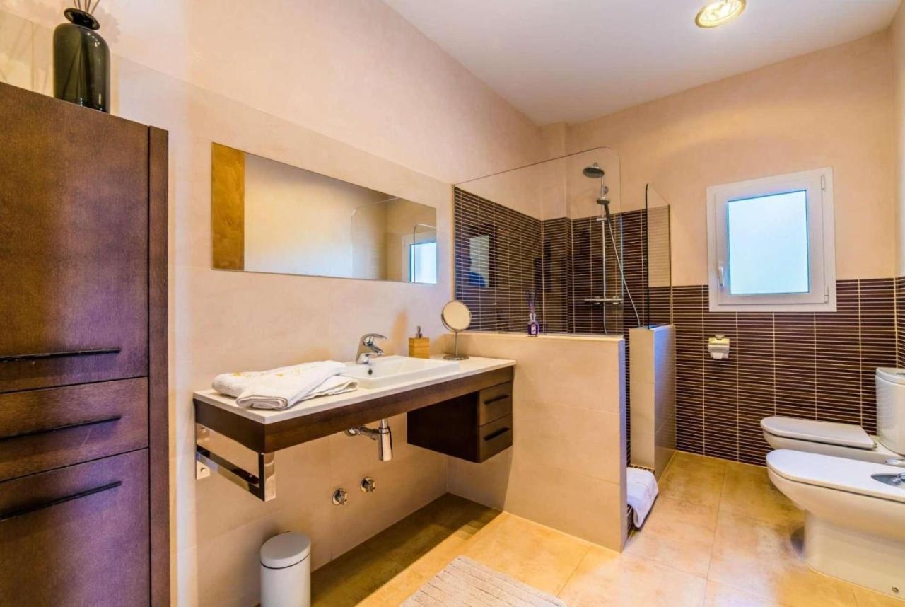 Redrema Villa Llucmajor  Luaran gambar